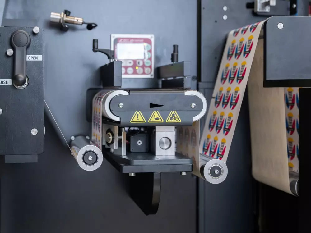 DLP-2200 Digital Label Press with Inline Rotary Finishing
